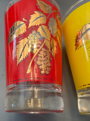 Vintage Bartlett-Collins MCM Red & Yellow Gold Grape Leaf Glass Tumblers Set 4