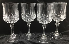 Longchamp Cristal D’Arques Durand Crystal Wine 5-1/2 oz Glasses 6-1/2″h