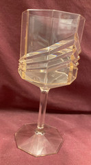 Vintage Set of 4 Art Deco Geometric Pink Acrylic Wine Glasses/Goblets