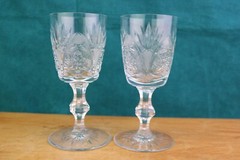 2 Cut Crystal Wine Glasses Fan Cross Hatch Arch Star 5 1/2 «