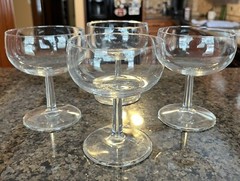 Set Of 4 Champagne Dessert Glasses 4.5” Wine 8 oz