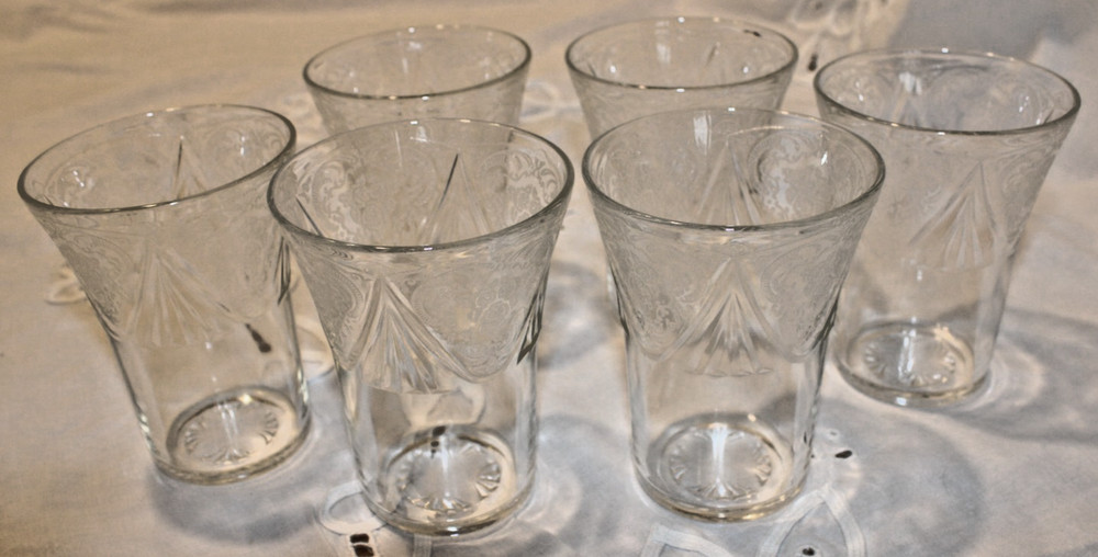 Hazel Atlas – Depression Glass – Royal Lace Clear – 9 oz Tumblers – Set of 6