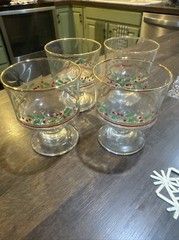 VTG Arby’s Dessert Glasses Set Of 4