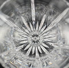 1) Lenox Starlight Water Goblet Elegant Crystal Clear Vertical Cut Etch Stemware