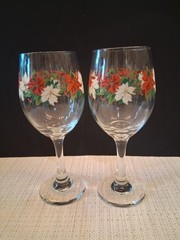 Vintage Libbey Glass Poinsettias and Holly Leaves Iced Tea Glasses Set of 2