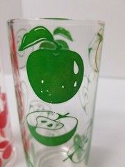 Set Of 4 Red Shed Fruit Juice Glasses 5′ Apple Cherry Lemon Orange