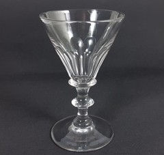 5 Absinthe glasses/ foot beaker, faceted, hand-cut, Bohemia, about 1880 AL269