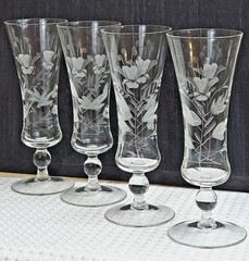 Set of 4 Vintage Etched Floral Crystal Champagne Flutes Goblets 7″