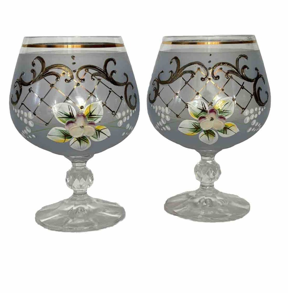 2 Vintage Gold Trim 3D Raised Flowers Wine Glasses 4 3/4″ Pale Blue FF