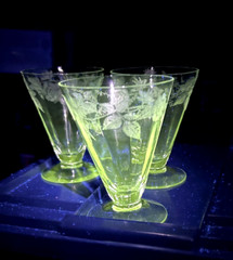Vintage 3 Crystal Etched Flower Cocktail Glasses, has a Green Manganese Glow