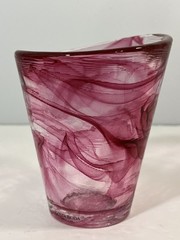 Kosta Boda Ulrica Hydman Vallien Pink Swirl and Clear Glass Tumbler