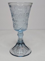 Vtg Tiara Glass Wine Goblet Last Supper & Cross Reliefs Communion Blue Chalice