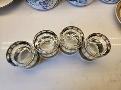 Vintage Cera ‘Golden Grapes’ Green Rocks Glasses 22-Karat Gold MCM 3.5 inches