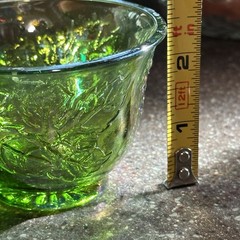 VTG Iridescent Green Glass Cup – Embossed Leaf Pattern – Carnival Glass 2.25”T