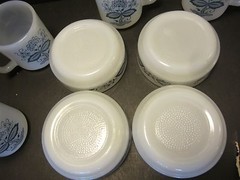 Vintage 8 GlasBake White & Blue Onion Milk Glass Mugs bowls Old Town Opaque 1950