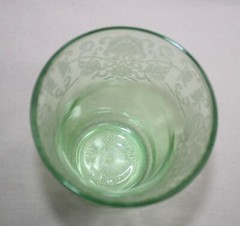 VINTAGE FLORETINE GREEN DEPRESSION GLASS TUMBLER 6-8 OZ. HAZEL ATLAS GLASS