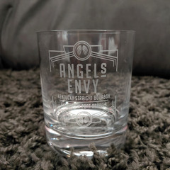 Angels Envy Rocks Glass Etched Polish Crystal Clear Hands 2020 Kentucky Bourbon