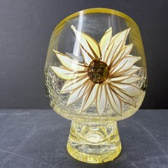 Vintage Pair of Mann’s Hallmark “Blowing Daisy” Slanted Pedestal Goblets