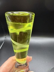 Etched Art Glass Wine Cocktail Glasses Thick Stem Lime Green Swirl Set Of 2