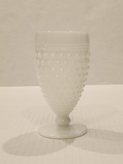 Vtg Anchor Hocking White Milk Glass Hobnail Goblet Water Tea Wine 5.5″ 10 Oz