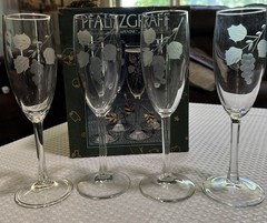 Pfaltzgraff Grapevine Flutes. Set Of 4 5 3/4 Oz