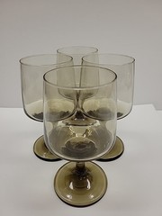 Vintage 1973 Set of 4 Libbey Tawny Accent 5 7/8″ Water Goblets, Light Brown 10oz