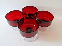 4 Arcoroc Glass France Ruby Red Clear Stemmed 3″ Tall 3 1/4″ Wide Glasses