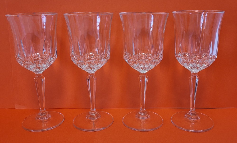 Set of 4 St. George ‘American Heritage’ Cut Crystal Wine Glasses 6 7/8″