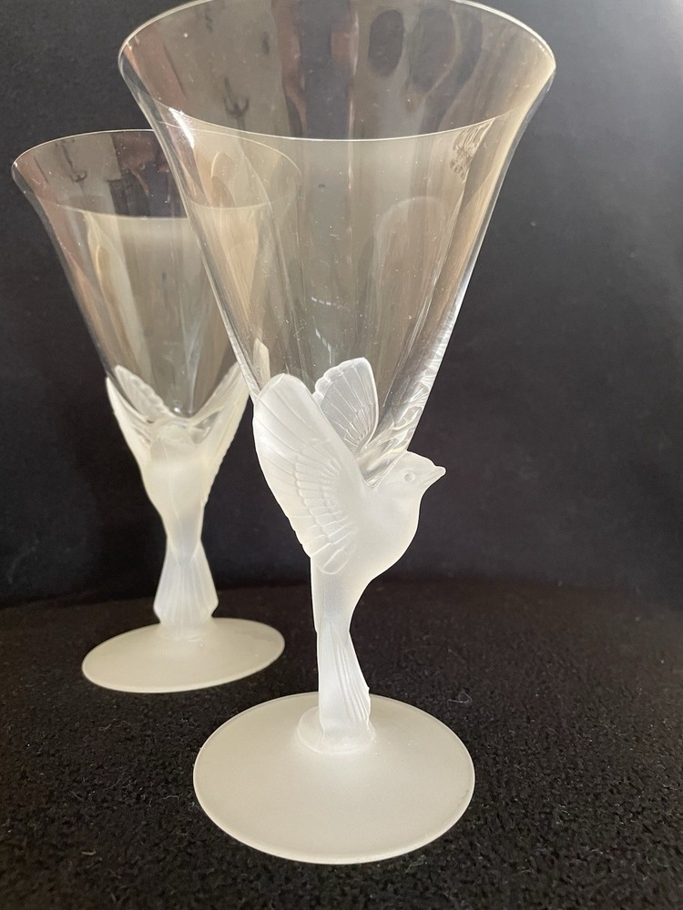2 Wedding Toast Wings Stem Frosted Dove Crystal Glass Water/Wine