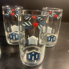 4 Anchor Hocking Glasses 1980’s Tumbler English Country Blue House Heart 11oz