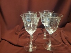 Lenox Blown Glass Etched Crystal Water Goblet ( Castle Garden)