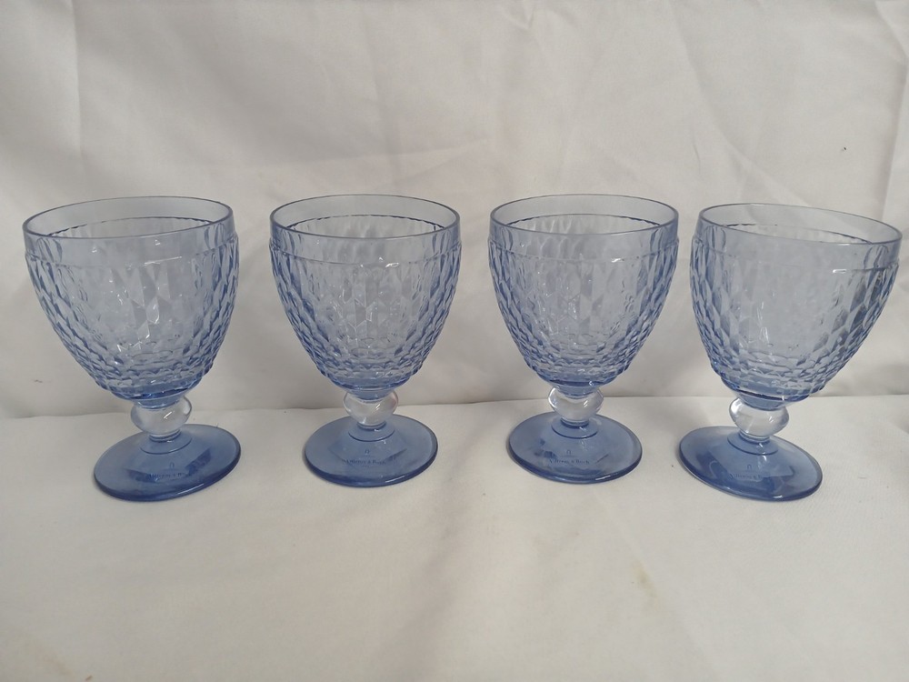 4 Vintage Villeroy & Boch Boston Blue Glass Footed Embossed Water Goblets NEW