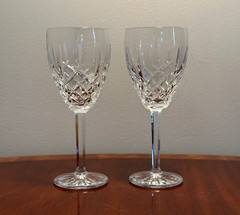 Vintage Set 2 WATERFORD CRYSTAL Araglin 6 oz. Wine Glasses 7-1/8” Gothic IRELAND