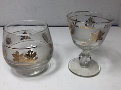 2 Libby Mcm Gold Leaf Glasses Cordial & Martini Cocktail 3 1/4” 3 3/4”
