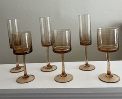 VTG Studio Nova Honey Amber Etched Champagne Flutes +Grid Wine Goblets Set Of 6