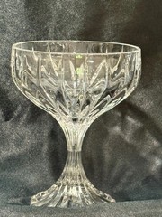 MIKASA PARK LANE 5 1/8″ CHAMPAGNE / SHERBET GLASS – EXCELLENT CONDITION