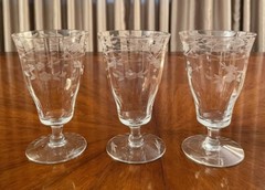 Vintage Optic Etched Floral 5 1/4” H Footed Wine Glasses Set Of 3