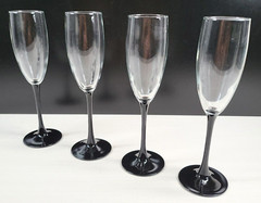 (4) Luminarc Domino Signature Black Fluted Champagne Set Elegant Cristal France