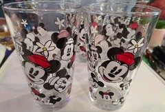 Disney Minnie Mouse All Over Glass 16 oz Fun Faces Glassware Cup (Set Of 4)(F2)