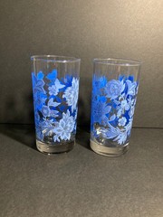 Vintage Pair of MCM Cristar «Cornflower Blue» Floral 6″ Glasses Set of 2