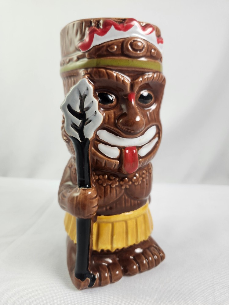 Hawaii Tiki Soul Ceramic Drink Mug Tumbler Glass Hunter with Spear