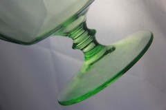 Set of 2 Vintage Depression Uranium Glass Ice Cream Sherbets/Dessert Cups