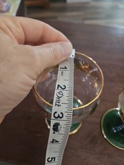Vintage Set of 2 Wine Glasses Glass Green Beehive Stems Gold Leaves Grapes