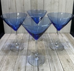 Set of 4 Cobalt Blue Stemmed Martini Glasses 7.5 Inches Tall Elegant Decor Vtg