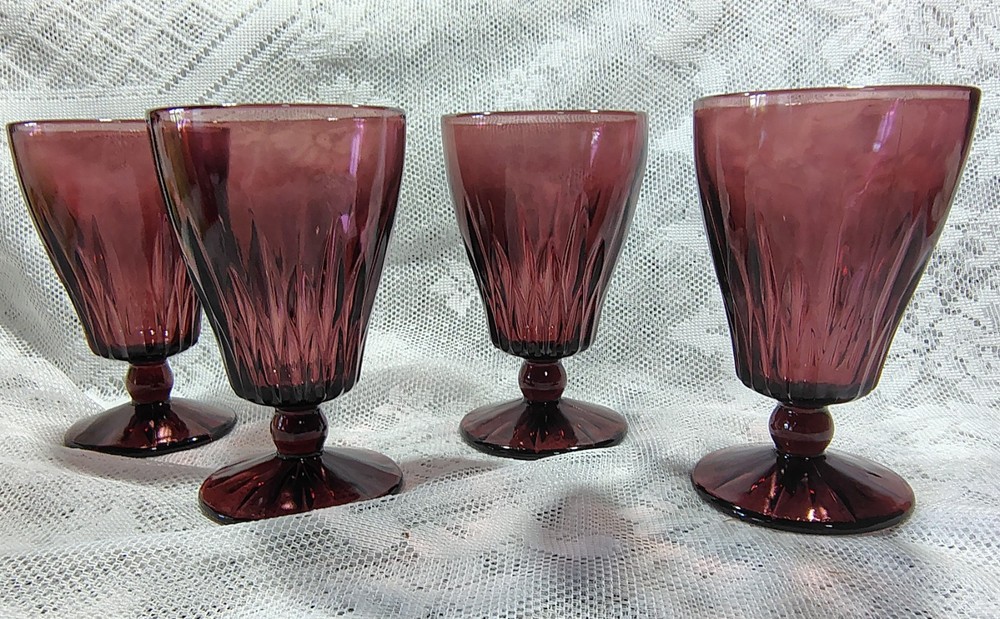 4 Vintage Purple Amethyst Glass Goblets Paneled Swirl Optic Stemware ~5.5″