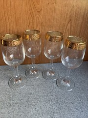 Set Of 4: Vintage Cellini 1980’s Etched 24K Gold Rimmed Wine Glasses Italy