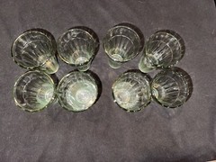 Mid Century Modern Set Of 8 Four Oz Cutting Chai Glasses & Metal Wire Caddy Wood