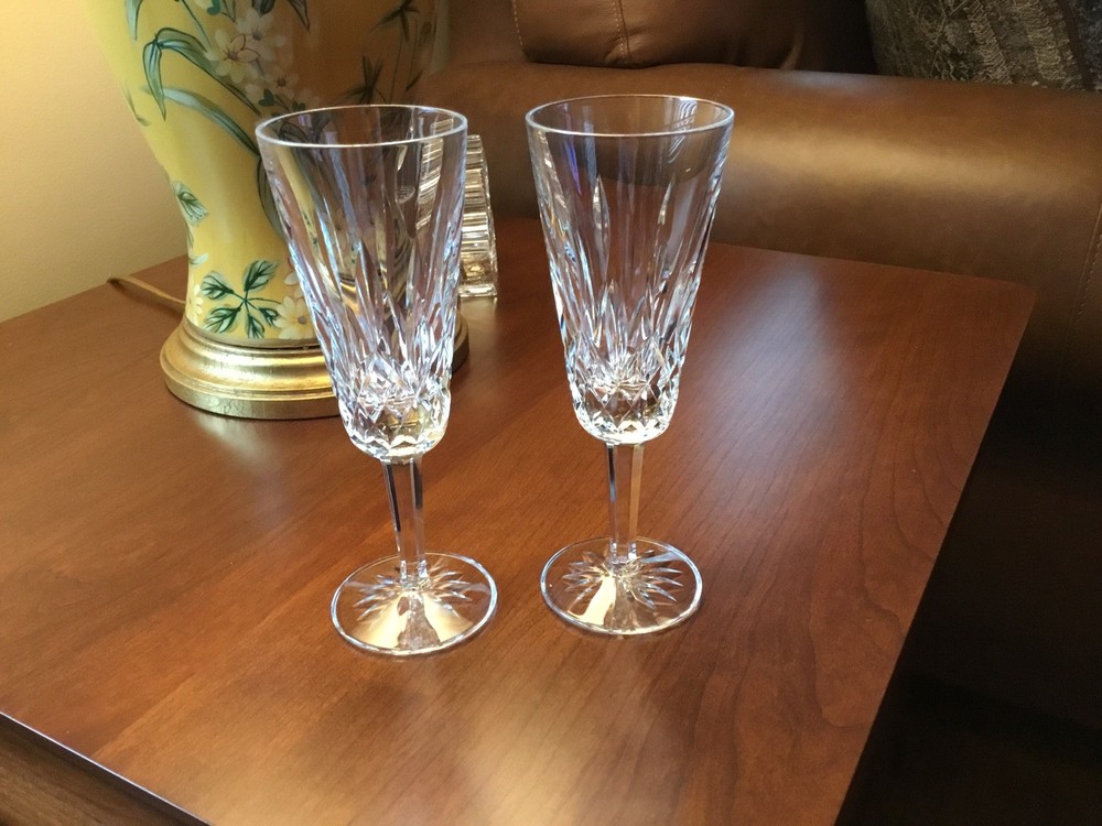 (2) WATERFORD Lismore Crystal Champagne Glasses Flutes~ 7.25″~IRELAND~Excellent
