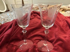 HEISEY STEM# 3333 “OLD GLORY” – Two 7 3/4” Water Goblets With Renaissance Etch