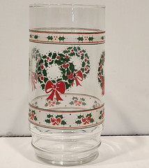 Williamette Tumblers Victorian Christmas Wreath 16 oz Set of 8 in box